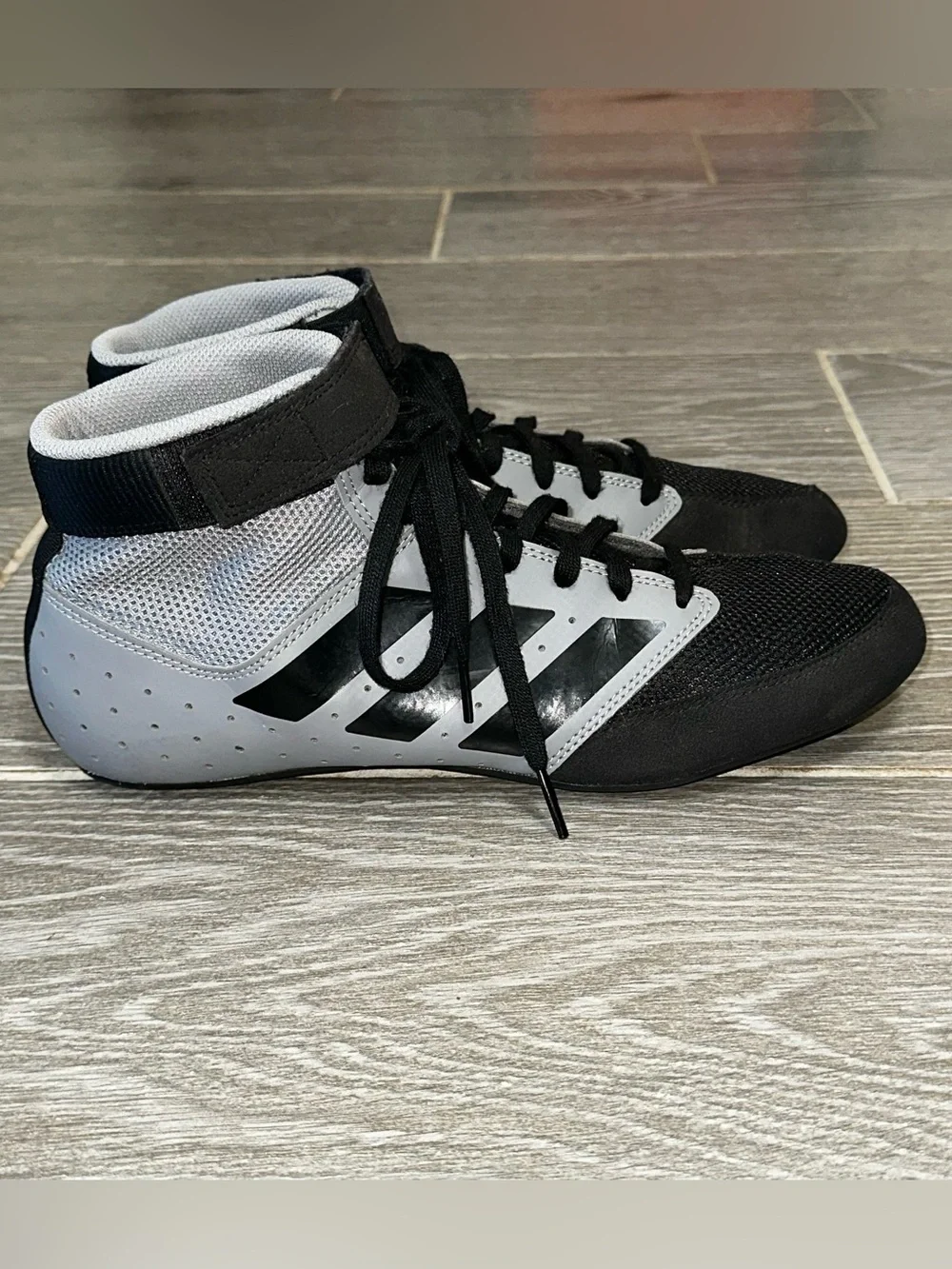 adidas Mat Hog 2.0 Black Gray Wrestling Shoes Men’s 7.5 High Top MMA Boxing